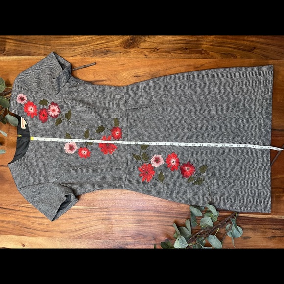 Brooks Brothers embroidered dress - Picture 10 of 13